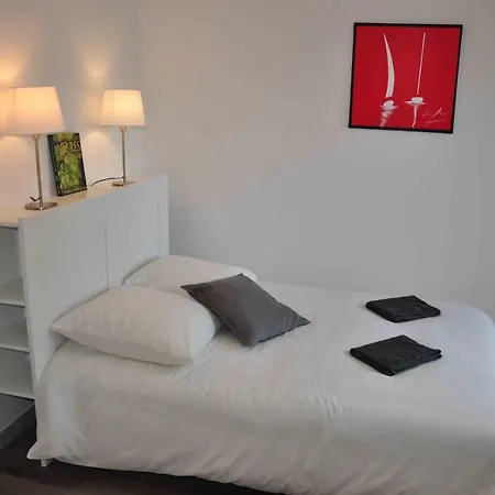 Apartment Cosy Refait A Neuf Au Coeur De Nazaire A 300m Du Front De