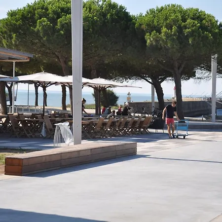 Cosy Refait A Neuf Au Coeur De Nazaire A 300m Du Front De