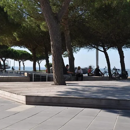 Cosy Refait A Neuf Au Coeur De Nazaire A 300m Du Front De *