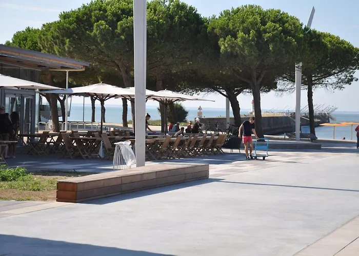 Cosy Refait A Neuf Au Coeur De Nazaire A 300m Du Front De