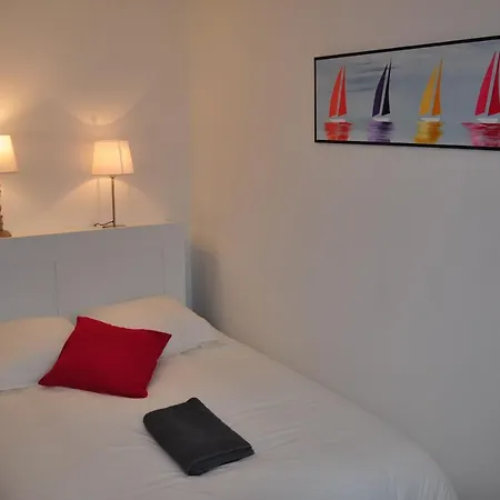 Cosy Refait A Neuf Au Coeur De Nazaire A 300m Du Front De