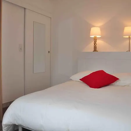 Cosy Refait A Neuf Au Coeur De Nazaire A 300m Du Front De דירה