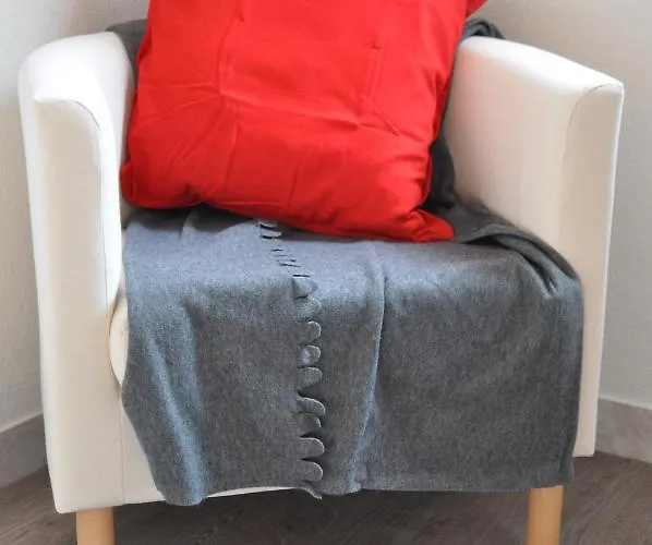 Cosy Refait A Neuf Au Coeur De Nazaire A 300m Du Front De *