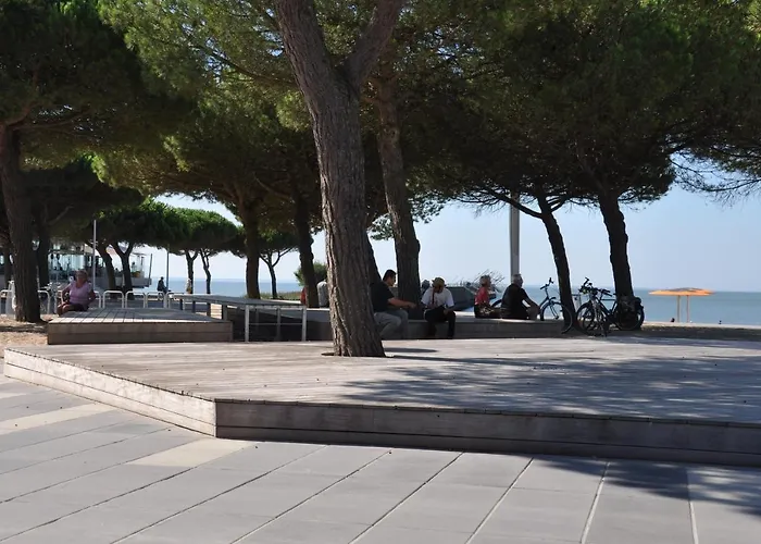 Cosy Refait A Neuf Au Coeur De Nazaire A 300m Du Front De *